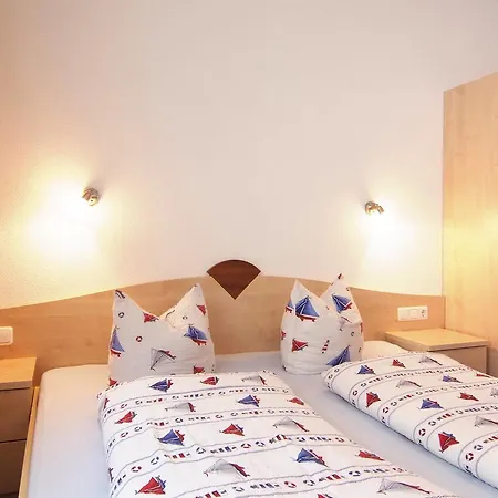 Apartment Apartment Al Vietta-4 By Interhome