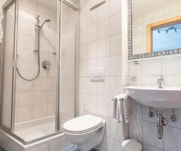 Al Vietta-4 By Interhome